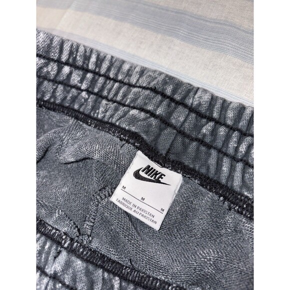 Nike Acid Wash Sweatpants Men's Medium Gray Jogger Pants Swoosh DD5630 Cuffed - Picture 2 of 9